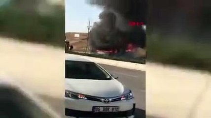 Seyir halindeki otobüs alev alev yandı