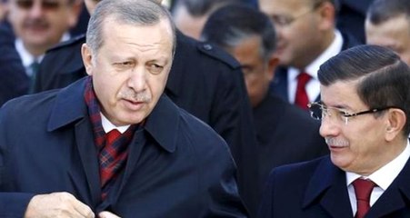 Davutoğlu, "Ben parti kurmayı çok mu istedim?" diyerek Cumhurbaşkanı Erdoğan'a sitem etti