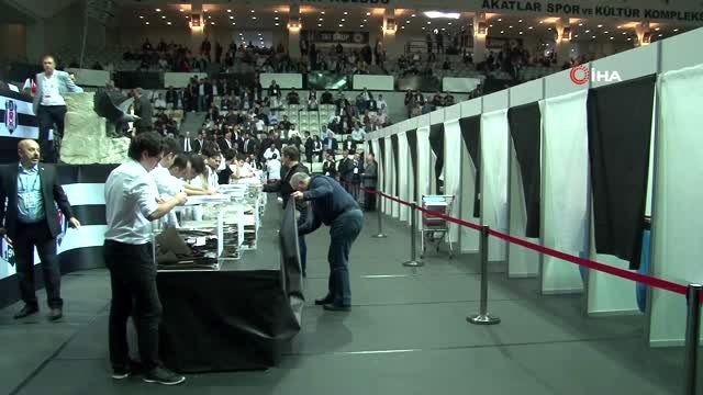 Beşiktaş'ta oy sayma işlemi başladı