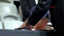 Spor beşiktaş'ın olağanüstü seçimli genel kurulu'nda oy sayımı başladı