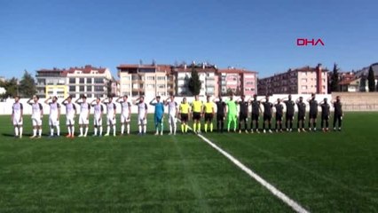 Spor burdur'da futbolculardan asker selamı