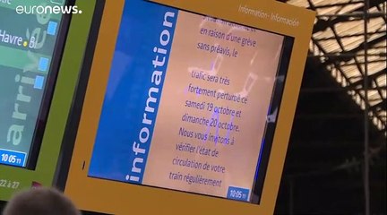 Grève SNCF : Edouard Philippe monte au créneau