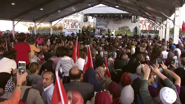 Cumhurbaşkanı Erdoğan: '40 yıllık siyasi hayatımızda asla bölgecilik yapmadık' - İSTANBUL