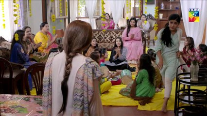 Mehboob Apke Qadmon Mein Episode 1 HUM TV Drama 18 October 2019