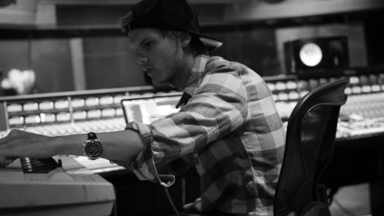 Avicii - The Story Behind The David Guetta & MORTEN Tribute Remix of "Heaven"