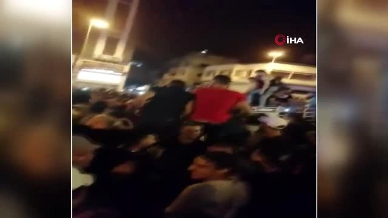 - Lübnan sokaklarında Erdoğan sloganları: "Canımız kanımız sana feda olsun Erdoğan"