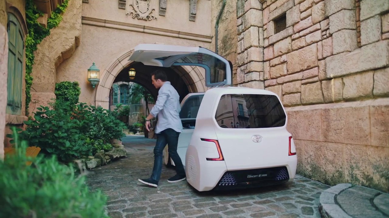 Toyota präsentiert serienreifes ultrakompaktes Elektroauto