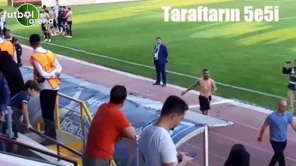 Soyunma odasına giden oyunculara sitem etti! “Oğlum adamlar yol yapıp geliyor.."