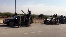 Suriye Milli Ordusuna bağlı birlikler Rasulayn'dan Ceylanpınar ilçesine çıkış yaptı - ŞANLIURFA