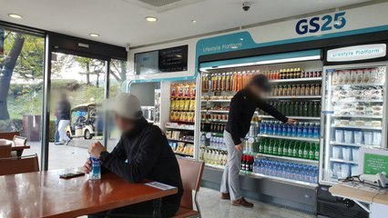[기업] GS25, 골프장 그늘집 첨단 편의점으로 재단장 / YTN