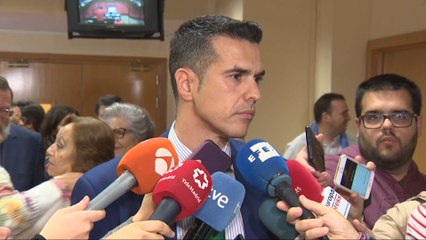 Vox Móstoles asegura que tienen que "definir" el plan para echar a Posse