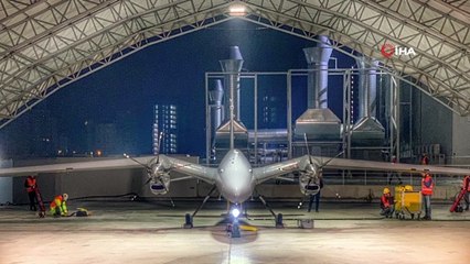 Selçuk Bayraktar, AKINCI’nın test fotoğraflarını paylaştı
