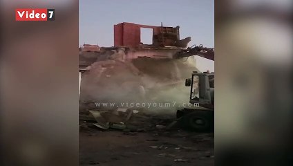 هدم عقارات محور التوفيقية وتسكين 23 أسرة بوحدات بديلة