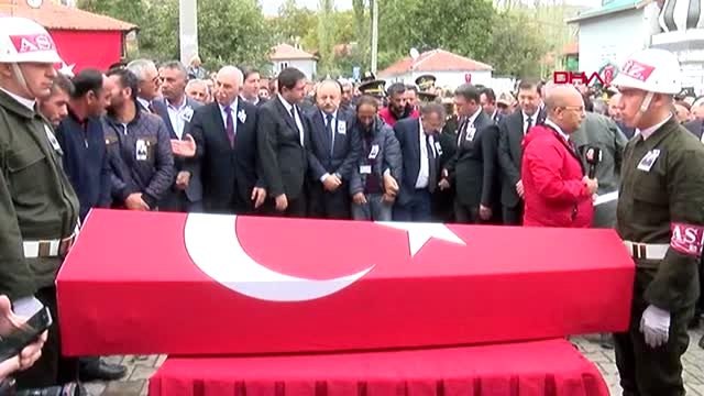 Tokat şehit piyade uzman onbaşı sefa fındık, memleketi tokat'ta son yolculuğuna uğurlandı 1