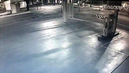 Veja: câmera registra colisão entre BMW e Fox no Centro de Cascavel