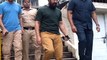 Aamir Khan cast his vote at a polling booth in Bandra;Watch video | FilmiBeat