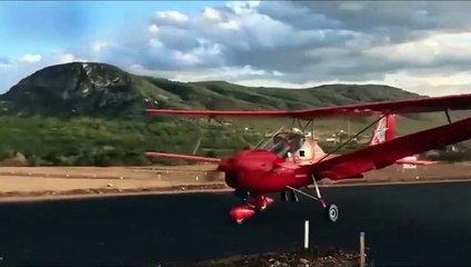 ¡No te acerques nunca a un avión que va a despegar si no quieres acabar así!