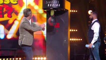 Les chroniqueurs affrontaient le champion du monde de Boxe à l'épreuve du punching ball