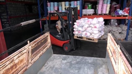 İdlib'e 2 bin adet gıda kolisi gönderildi - HATAY