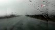 Ahlat'ta dolu yağışı etkili oldu, yoldaki sürücüler zor anlar yaşadı