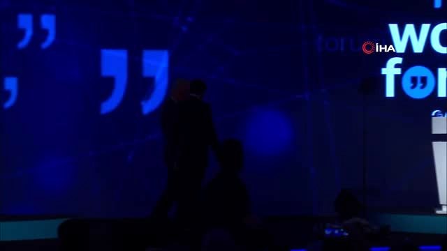 - Bakan Albayrak: (Enflasyon) Ekim ayında yüzde 9'dan çok daha düşük olacak