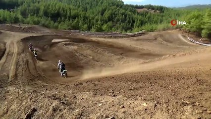 Türkiye'nin motokros sporcuları Antalya'da buluştu