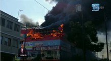 Autoridades municipales demolerán el cuarto piso del edificio que se incendió el sábado en Guayaquil