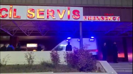 Kağızman'da askeri aracın geçişi sırasında patlama 5 asker, 3 güvenlik korucusu yaralı-ek