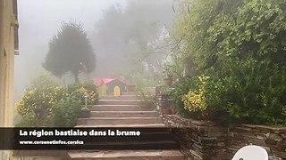 La région bastiaise dans la brume