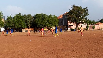 Le FC.BADALA s'est incliné 3-1 contre AJSK sur le terrain Yaoundé situé à kalaban le vendredi 18 octobre 2019.
