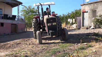 Vefalı evlat, örnek ağabey...Babası felç geçirince okulu bıraktı, iki kız kardeşini okuttu
