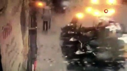 11 yaşındaki çocuk Türk bayrağını yerde bırakmadı