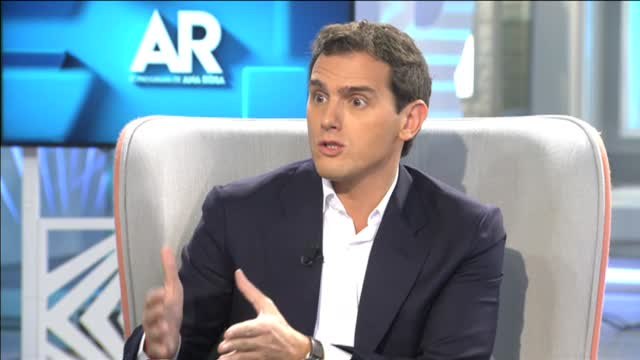 Albert Rivera: Lo único bueno de la exhumación es que Pedro Sánchez dejará de hablar de los huesos de Franco