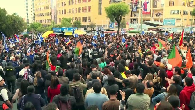 Evo Morales a punto de ganar reelección en Bolivia, protestas violentas al grito de fraude