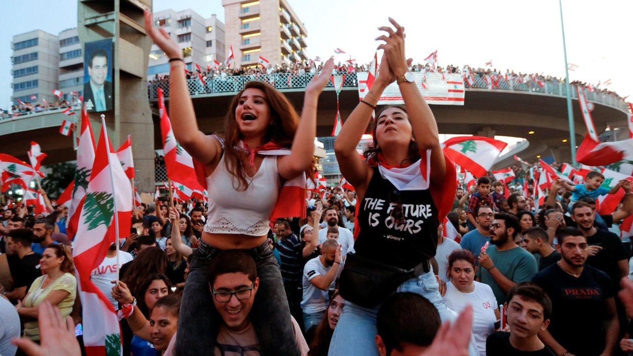 Lebanon protesters reject government reform promises