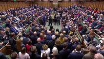 Brexit: oggi il Parlamento deciderà se dare il via libera all'iter accelerato