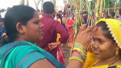 देखिये : छठ पूजा त्यौहार मनाते हुए लाइव वीडियो || Chhath Puja Video (Live) || Part 01