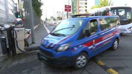 Eski Diyarbakır Büyükşehir Belediye Başkanı Mızraklı adliyeye sevk edildi