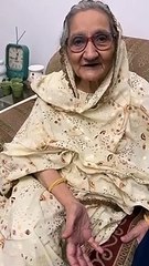 Old Pakistani lady message for Imran Khan & corrupt party leaders