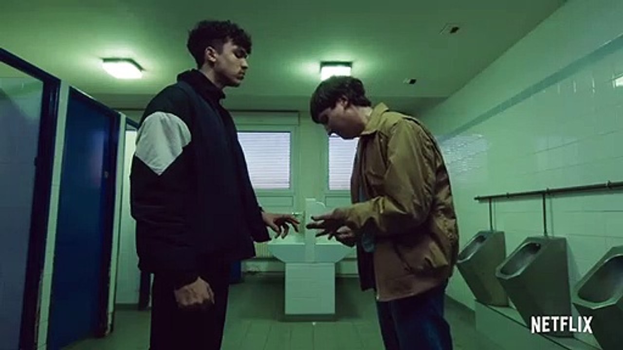 Mortel - la bande-annonce de la nouvelle série fantastique française de Netflix (vf)