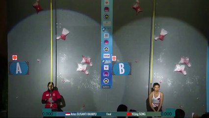 Record du Monde féminin d escalade de vitesse