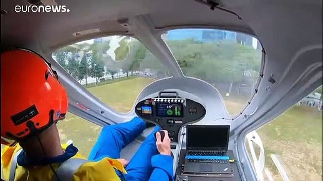 شاهد: تاكسي فولوكبتر يحلق بك في سماء سنغافورة هربا من زحمة السير