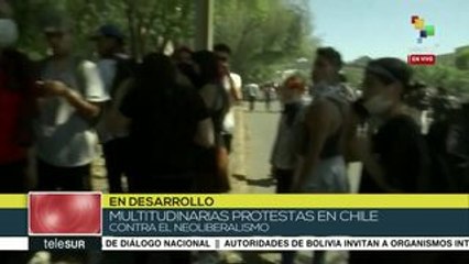 Reprime la policía chilena a manifestantes