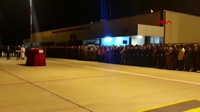 Roket saldırısında yaralanan asker, hastanede şehit oldu