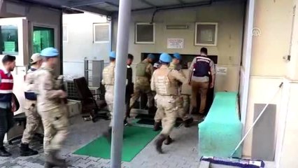 Tutuklanan eski HDP'li Belediye Başkanına kelepçe takıldığı iddiası