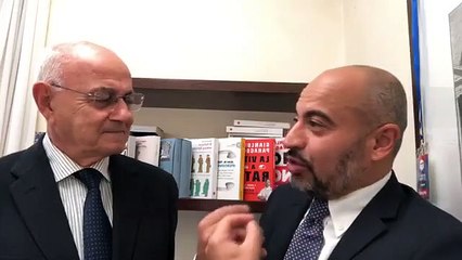 下载视频: Imu alla Chiesa, il governo che fa? - Gianluigi Paragone e Elio Lannutti (22.10.19)