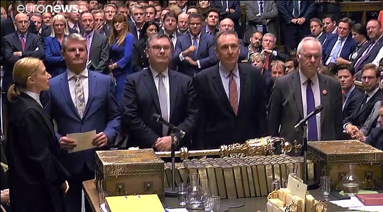 Unterhaus stimmt für Johnsons Brexit-Gesetz, aber gegen Zeitplan