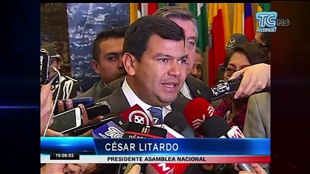 Suspenden sueldos a cuatro asambleístas