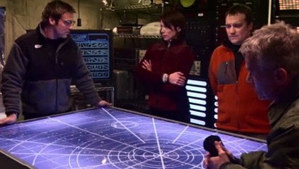 Stargate Atlantis S01E01 - Rising