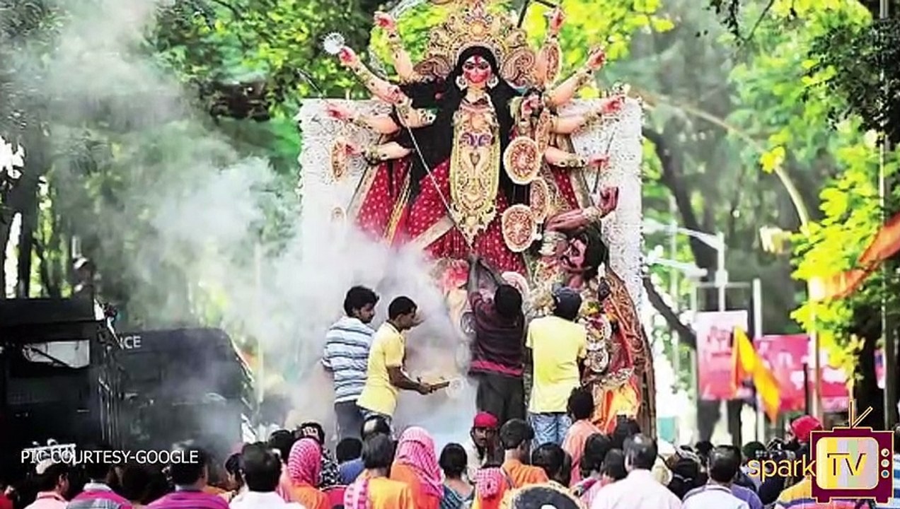 পুজোর শেষে কাজ শুরু হয়েছে। তাই শরীরকেও আবার ছন্দে ফেরাতে হবে এখন থেকেই। যদিও উৎসবের মরসুম এখনও চলছে, তবু সাবধান হতে হবে এখন থেকেই।